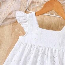Vestido de moda de verano, casual para niña joven, de unicolor, con cuello cuadrado, mangas con gorra, y parche con diseño calado