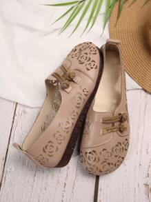 Zapatos planos redondos casuales de estilo Zen con calado de rosa, zapatos de verano, zapatos literarios retro de arte de té para mujer, calzado para madre en el 2024