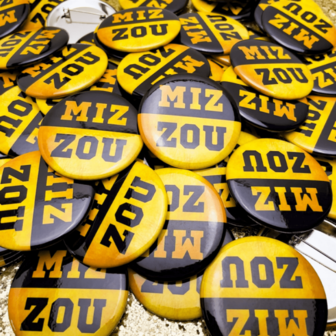 1/5/10/50/100/500pcs, Custom Button Pin Badge (Multiple Sizes: 25mm/32mm/38mm/44mm/50mm/58mm/65mm/75mm), Personalized Print With Any Text, Photo, Or Image, Promotional, Work, Birthday, Christmas Gifts Fashion,Cute,Adorable,Contracted,Fall Fashion,Unisex,2000s Fashion Custom,Personalized,Unique,Customized Ideal Gifts For Him Her,Boyfriend,Girlfriend,Family,Friends,Pets,Grandparents,Youth For Graduation,For Weddings,For Christmas,For Winter,For Fall/Autumn,For Holiday Finds,Winter Fashion,Christmas Gift,Christmas Decorations,Personalized Christmas Ornaments,Christmas Accessories,Personalized Gifts For Women/Men,School Supplies,Back To School,For Office,For School,For Classroom,For Teacher Gifts,For University,For Colleague,For Dorm Rooms,For Teacher,For Boys And Girls,For Teenagers,Junior High School Students,Middle School Students,High School Senior High School Students,College Students,University Students,Freshman,Sophomore,Underclassmen,Delicate Romance, Utilitarian Chic,Birthday Gift