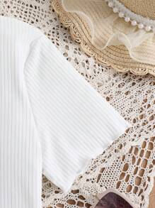 Tween Girl Casual  Butterfly T-Shirt + Short Light Blue Denim Shorts