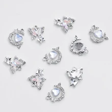 10入組3D蝴蝶和心形鑲嵌蝶石吊墜甜美耳環，項鍊，手鍊DIY珠寶材料套件