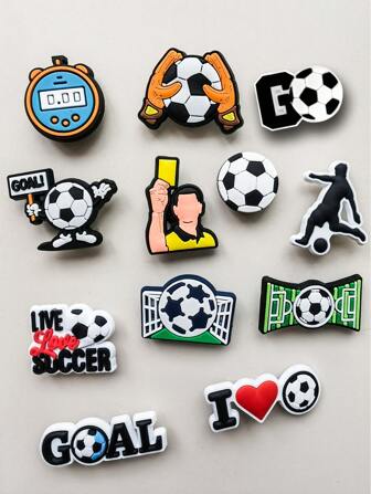 12 PIEZAS Serie de Fútbol, Balón de Fútbol, Campo de Fútbol, Cronómetro Charms para Zapatos, Paquete de Charms para Zapatos para Pulseras, Sandalias, Burbujas, Diapositivas, Charms de PVC para Zapatos DIY Accesorios, Regalos de Fiesta, Accesorios Lindos para Zapatos Deportivos para Primavera Verano Playa o Uso Diario Mujeres Hombres Zapatos
