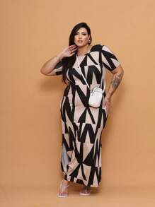 Plus Size Dresses - Geometric Black + Plain Black - View 3