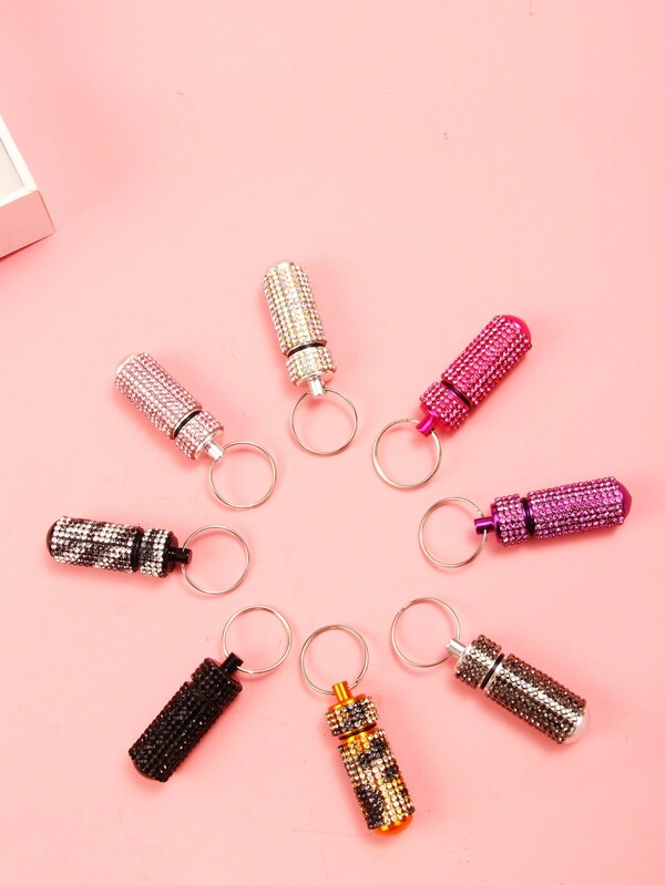 1 Peça Estojo de Pílulas Brilhante, Recipiente de Viagem Portátil para Pílulas, Garrafa com Strass à Prova d'Água, Pequeno Porta-Pílulas com Chaveiro, Caixa de Armazenamento de Pílulas Mini Fofa para Acessórios de Escola, Carro, Acessórios Góticos Y2K, Acessórios de Bolsa, Cordões com Porta-Identidade, Acessórios de Carro, Encantos de Bolsa