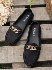 Women's Metal Chain Decorated Round Toe Flat Casual Slip-Resistant Black Loafers For Spring And Autumn