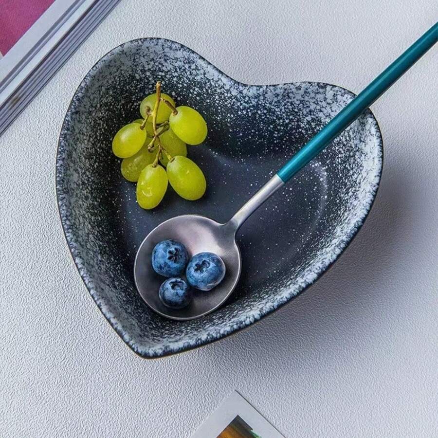 Creative Heart Shaped Ceramic Bowl, Dish, Plate For Salad, Fruits, And Snacks - Multicolor Heart Salad Bowl - View 1