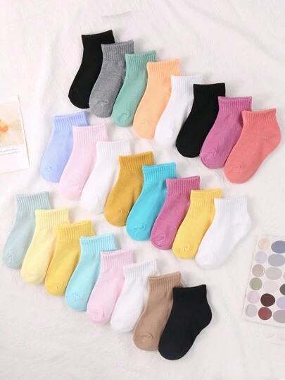 10的隨機色孩子們的秋天和冬天純的顏色簡約風襪子,合適的適用於運動和閒暇日常旅行襪子