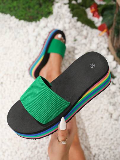 Ladies' Fashion Thickened EVA Slippers, Lightweight And Comfortable, With Excellent Wear Resistance And Slip Resistance. Its Special Wedge Heel Provides Extra Comfortable Support And Elegant Curves, Suitable For Daily Wear, Paired With Casual Or Summer Fashionable Outfits, Making Walking Easy.