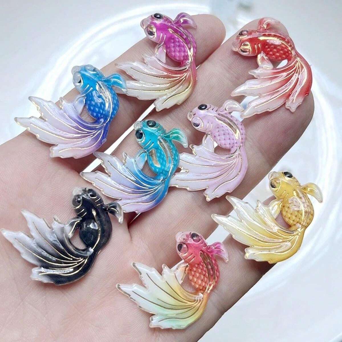 Stunning Acrylic Goldfish Tank Accessories image