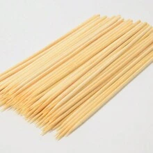 约 100 件一次性光滑天然竹串 AAA 耐用品质非常适合户外花园派对野餐烧烤烧烤和制作丝带丝绸玫瑰 Ramos 永恒花朵 DIY 手工艺品花束花茎花茎 Puduncle 户外露营烧烤、后院烧烤派对烧烤和沙爹、烧烤串、丝带丝玫瑰半成品花瓣两种技术打孔和热烙印随机发货和铁丝花茎杆