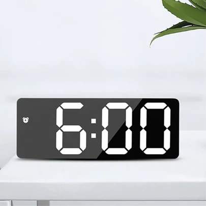 A Multi-Size Large Screen Resin Clock, Modern Simple Black & White Rectangular Shape, Eye-Catching Multifunctional Clock Suitable For Living Room, Bedroom, Study, Kitchen Or Outdoor Use.