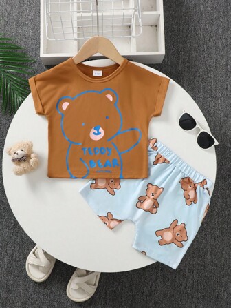 寶寶男童熊字母總體印花T恤和短褲套裝，日常休閒簡約韓風服裝