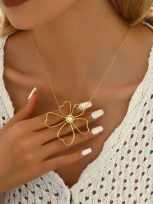 1只時尚中空金屬大花墜吊墜項鍊-女士度假、約會和日常配飾 - 金黃色 - 查看 3