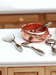 Set de 4 piezas de utensilios de cocina en miniatura para casa de muñecas que incluye espátula para la decoración de escenas - Multicolor - Ver 3