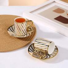 6 piezas Juego de taza y platillo de estilo europeo, borde dorado, taza de café y platillo de cerámica de 2.8oz, adecuado para desayuno, té de la tarde, fiesta de té, hogar, jardín, restaurante y otras ocasiones. Vajilla para verano e invierno, juego de taza y platillo, esencial para la temporada de regreso a clases.