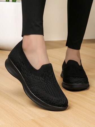Women's Summer Black Shoes, Lightweight Sports Shoes, Slip-On Loafers, Knitted Upper Comfortable Casual Walking Shoes