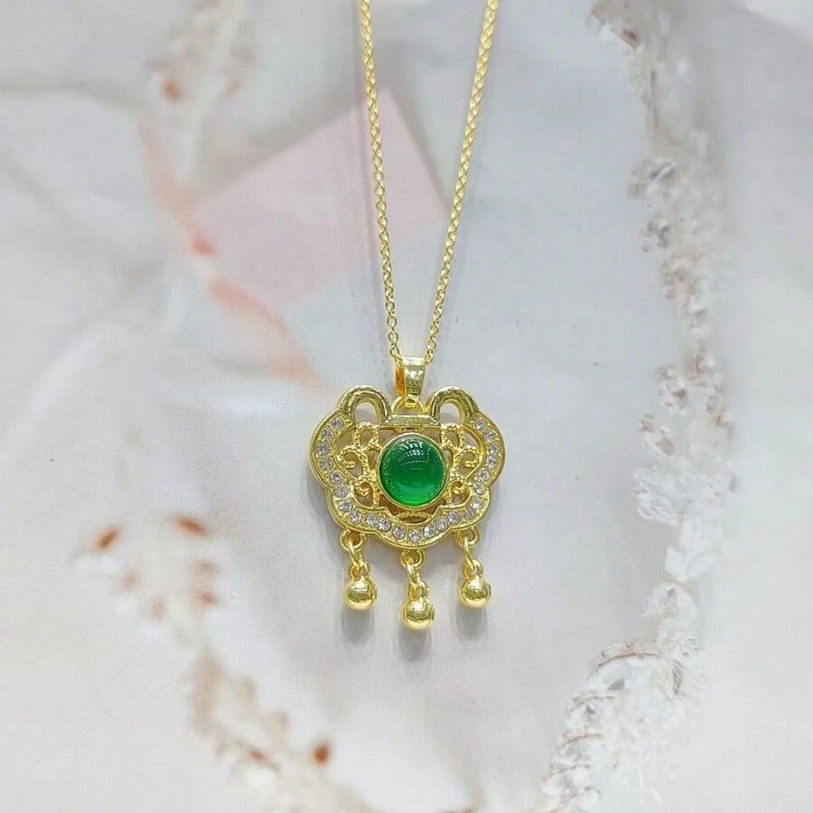 A Natural Chalcedony, Gold-Plated Craft Gem Inlaid Necklace Pendant, Fashion Jewelry, Women's Necklace Jewelry, Gem Necklace, Holiday Gift, Gift For Her. - Ruyi A4 - View 1