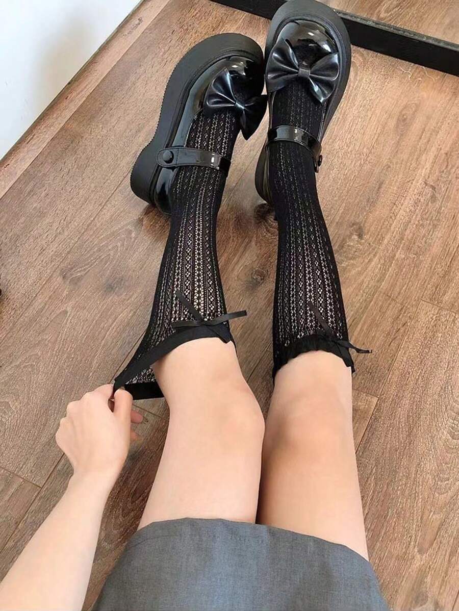 Șosete la modă crem alb pentru femei, șosete lungi cu model vertical, stil retro japonez, dulce, subțiri și drăguțe, la modă, crem, la modă