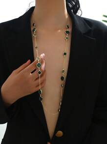 1 pièce Nouveau Collier long pendentif demi-cercle multicolore Charmant et élégant pour femmes, adapté pour les fêtes d'été, les rendez-vous, les rassemblements et les festivals. Un collier long polyvalent, idéal comme cadeau de la fête des mères ou à assortir avec des pulls