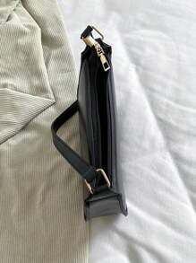 Borsa a tracolla semplice e lussuosa dal colore solido lucido e di moda carina