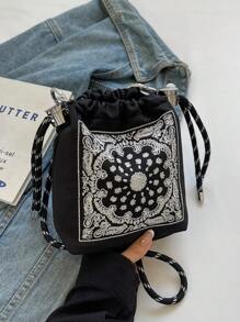 1pc Women's Portable Embroidered Slanted Shoulder Bag, Summer Beach Vacation Shoulder Bag, Lightweight Nylon Daily Storage Bag, Perfect For Phone, Charger, Earphones, Wallet - Black - View 4