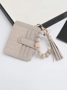 Acest portofel din piele PU are multiple funcții practice: un slot pentru carduri facilitează depozitarea cardurilor importante, decorațiunea detașabilă cu ciucure adaugă o notă de modă și personalizată, îndeplinind în același timp nevoile zilnice de depozitare. Portofel pentru carduri, portofel pentru carduri de vizită, portofel pentru carduri de credit, portofel pentru carduri de identitate, portofel pentru femei, portofel mini, poșetă, portofel pentru carduri.