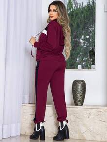 Women Two-Piece Outfits - 酒紅色 - 查看 2