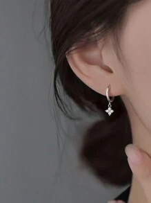 1 paire de boucles d'oreilles pendantes charmeuses et minimalistes en fleur de cuivre avec zircone pour femmes