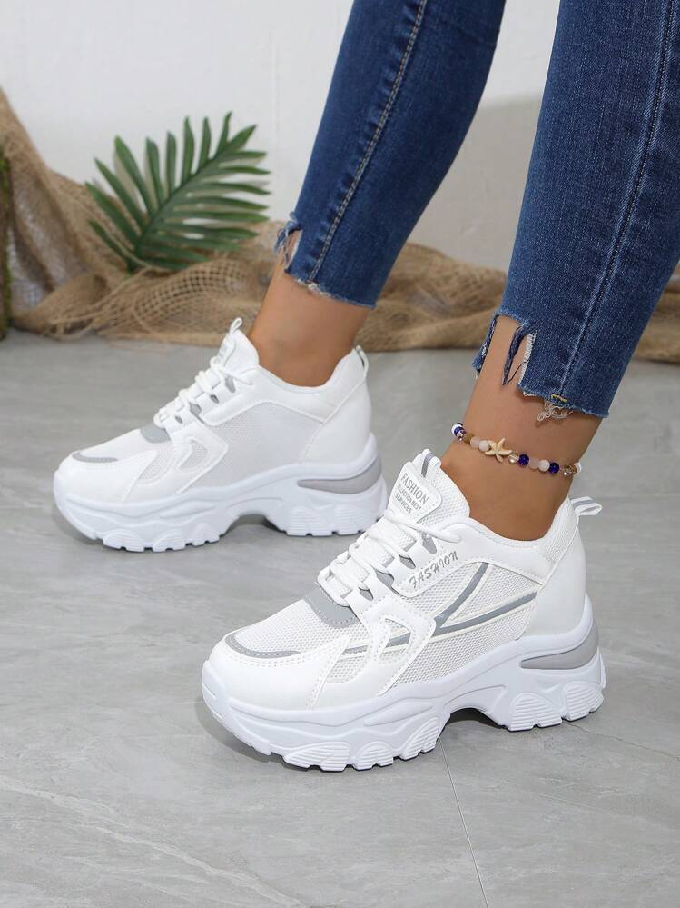 1 par de tenis casuales blancos para mujer, de nuevo diseño, cómodos, versátiles, con plataforma, con cordones, estilo deportivo