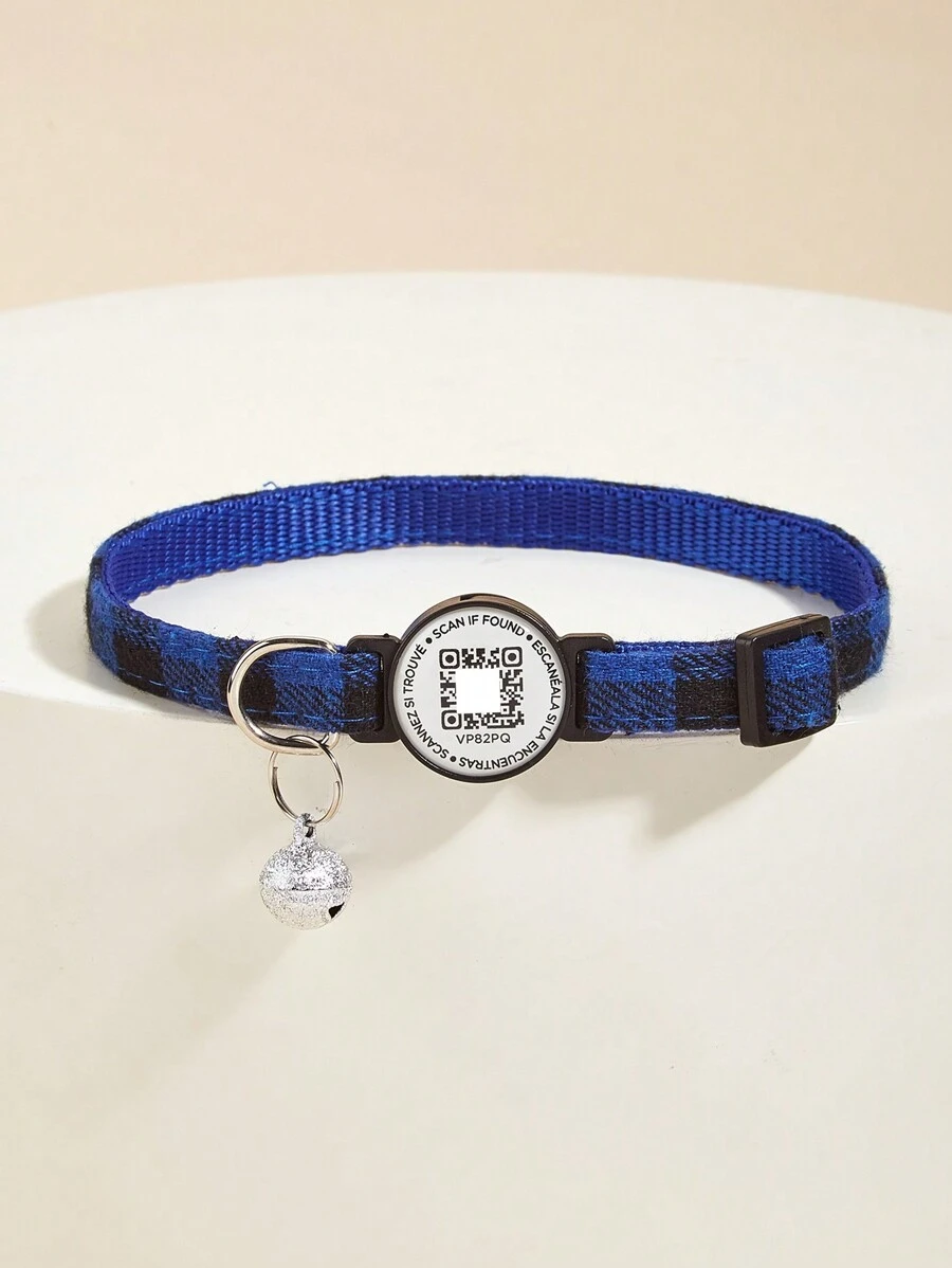 1 pieza Etiqueta electrónica de mascota con código QR y diseño a cuadros de colores, fabricada en nylon para evitar pérdidas, se pueden ingresar los datos del propietario para ayudar a encontrar a la mascota perdida. La información se puede modificar por el dueño después de escanearla. Apto para gatos y perros pequeños/medianos. - Azul - Ver 1