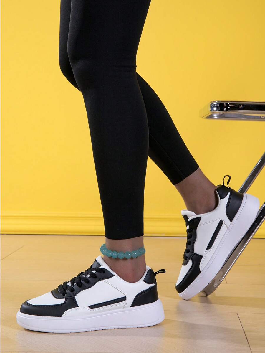 Black & White Simple Color Block Casual Women's Shoes, Suitable For Outdoor Activities, Streetwear, School, And Sports. Perfect Birthday Or Holiday Gift For Girls.