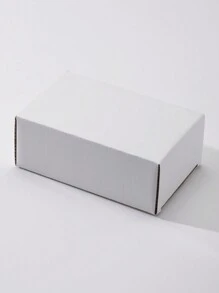 一副女士复古经典圆形塑料太阳镜，适合日常佩戴和海滩休闲。这款太阳镜百搭时尚，可搭配毛衣、牛仔裤、运动裤、连帽衫、外套、连衣裙和长袖衬衫，时尚优雅，适合家庭出游、旅行度假、夏季海滩假期和其他户外活动。 - 棕色 - 查看 8