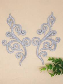 2pcs Gold Hollow Out Embroidery Applique Patch With Adhesive Backing For Clothing Decoration