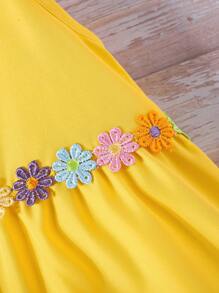 Baby Girls Floral Embroidery Solid Color Spaghetti Strap Sundress - Yellow - View 3