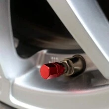 4 szt. Metalowe nakładki na zawory opon odpowiednie do samochodów, rowerów i motocykli