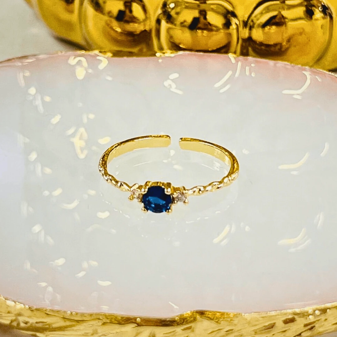 Anillo delgado con preciosa piedra de zirconia de color azul, ajustable - Azul Marino - Ver 1