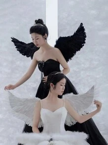 2PCS Halloween Angel Wings/Demonic Wings Set, Feather Props, Suitable For Party Decoration, Dance Events, Performances, Fashion Magazine Shoots, Model Parades And Various Holiday Role-Playing Props (Made Of Natural Feathers)