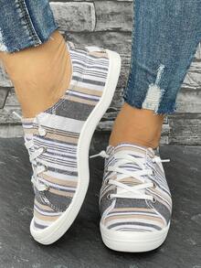 Giày đế bằng vải in hoa dành cho nữ để mặc thường ngày, giày thể thao xỏ ngón thoải mái với thiết kế mũi tròn và buộc dây, thích hợp để trượt ván và đi bộ quanh năm - Nhiều màu - Xem 5