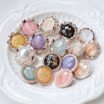 10入組彩色箔紙貼鏈邊塑料扣子外套毛衣西裝針織衫裝飾紐扣，自製衣著配件髮飾扣