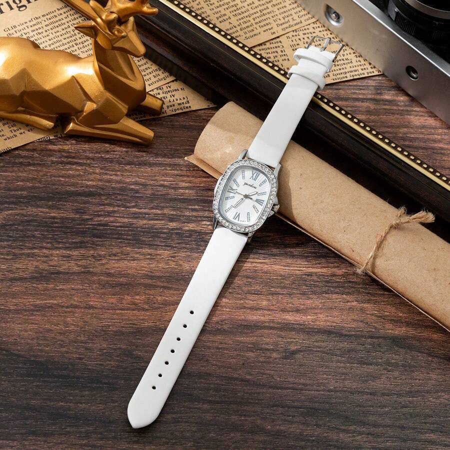 xinyunkou Women's Oval Shaped Watch, Unique And Exquisite Design With Delicate Small Dial As A Gift For Students Returning To School - White - View 1
