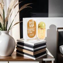 Perfume De Mujer 919 Vip Dorado 30 ML fragancia de larga duración - Fresco - Ver 2