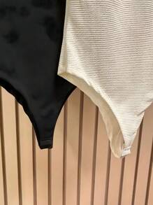 Women Bodysuits - 黑與白 - 查看 3