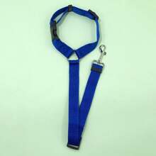 1入組黑色可調節耐磨尼龍汽車安全繩索合適適用於戶外遊玩貓和小狗