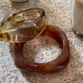 Women's Wide Square Touch Marble Semi-Transparent Toffee Amber Bracelet