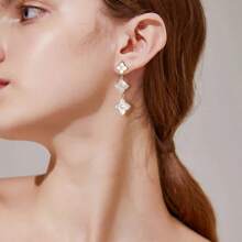 1 Pair Fashionable Long Leaf & Flower Earrings Embedded With Rhinestones, High-End Gift For Mother's Day Or Best Friend, Jewelry Valentines,Mom,Mother,Mother's Day,Gift - Three-section Four-petal Flower - View 3