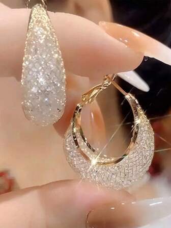 1 par de aretes de argolla chapados en oro de 18K con decoración de circonia artificial brillante, regalos de joyería para fiestas para chicas