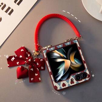 苹果 1 件塑料硬壳，带 PU 皮革表面和蝴蝶结手带，适用于三星 Galaxy Z Flip6 5 4 3 5G