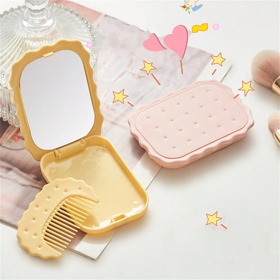 1 Chiếc Gương Trang Điểm Mini Hình Bánh Quy Màu Sắc Ngẫu Nhiên Sáng Tạo Với Lược Nhỏ Công Chúa Dễ Thương Văn Phòng Sinh Viên Trường Học Gương Trang Điểm Di Động Gương Gấp bộ Trái Tim Nữ Tính - Nhiều màu - Xem 1