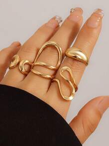 4pcs Retro Fashion Geometric Hollow Out Rings, Liquid Asymmetrical Abstract Design Rings, Adjustable Gold & Silver Ring Set, Charm Jewelry Set For Women's Daily Wear And Leisure Holiday Decoration Gift