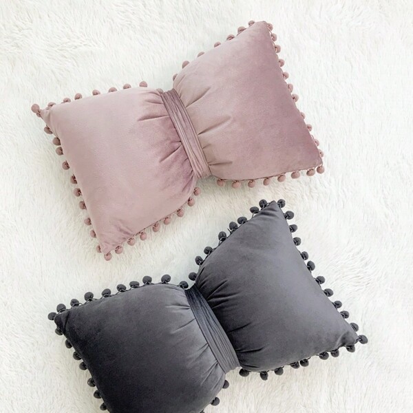 1pc Velvet Bow Knot Pillowcase Without Pillow Core, Cute Square Pillowcase With Pom Pom Bow Knot, Living Room Sofa Decoration Gifts Birthday Graduation